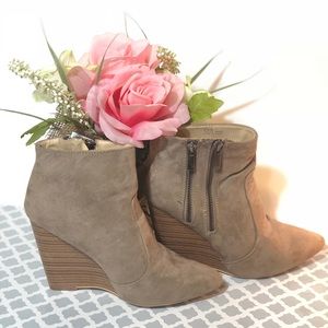 Wedged ankle booties.